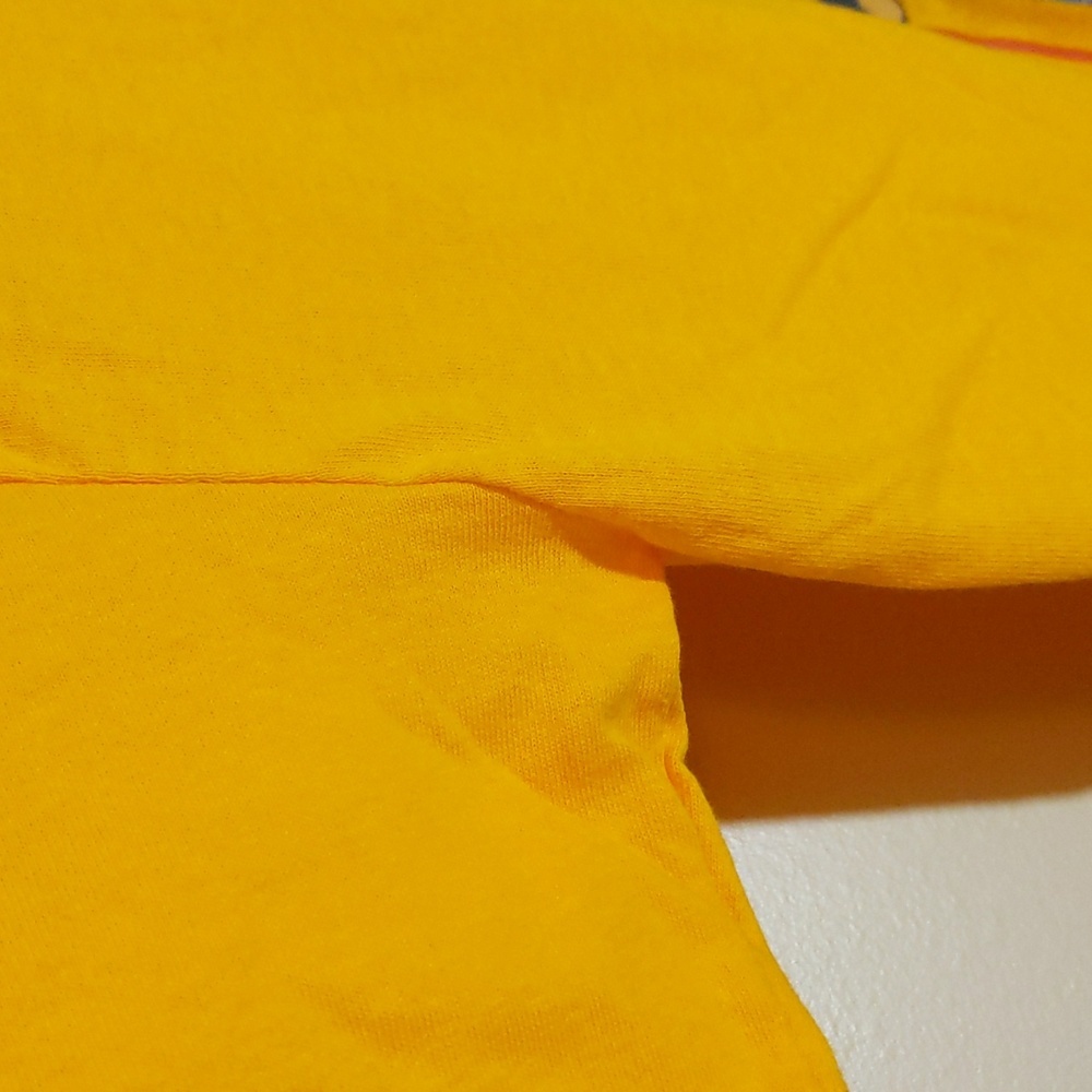 Vintage Classic Movie Horror Themed Yellow Chucky T-Shirt Cotton - Picture 4 of 8